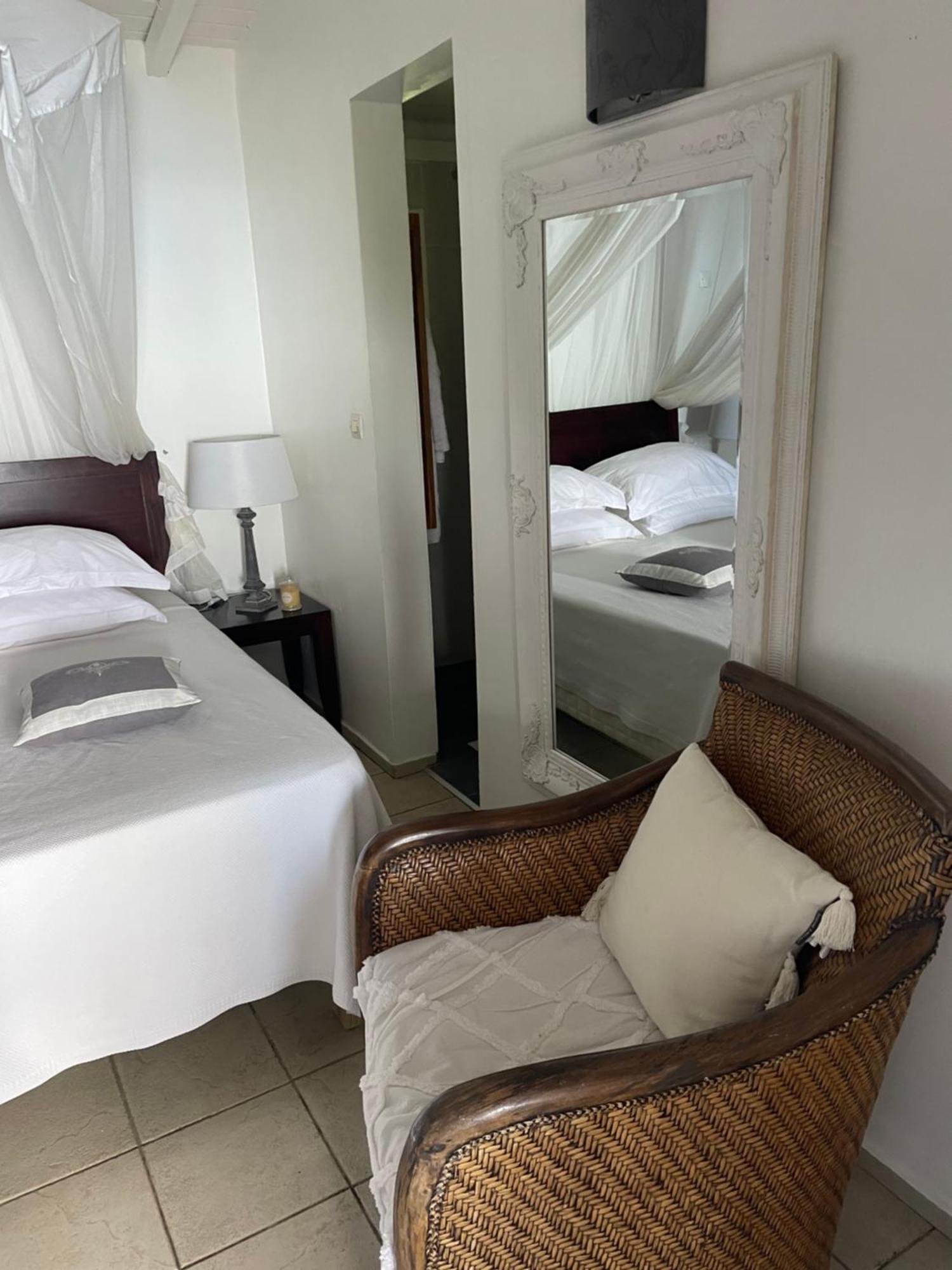 Villa Pelican Lodge Deshaies Eksteriør bilde